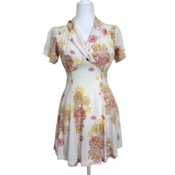 Free People Hawaii Mini Dress Cream Floral Print Short Sleeve Collared Size XS - Picture 2 of 9
